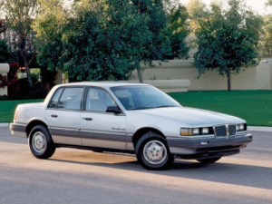 Pontiac Grand Am Седан 08.1985 - 11.1988