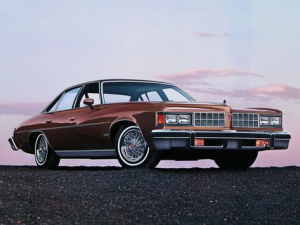 Pontiac Lemans Седан 09.1975 - 10.1977