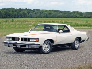 Pontiac Lemans Купе 09.1975 - 10.1977
