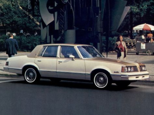 Pontiac Lemans Седан 09.1980 - 09.1981