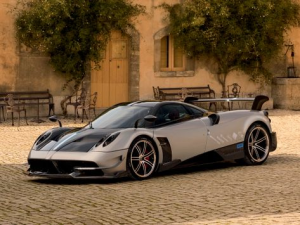 Pagani Huayra Купе 03.2012 -  н.в.