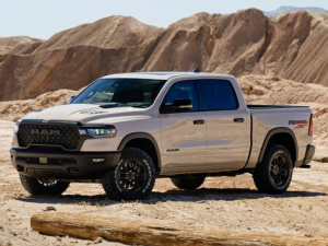 RAM 1500 (DT) Пикап, Гибрид 11.2023 -  н.в.