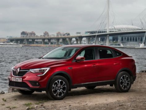 Renault Arkana Джип/SUV 5 дв. 08.2018 - 07.2022