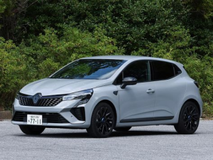 Renault Lutecia Хэтчбек 5 дв., Гибрид 10.2025 -  н.в.