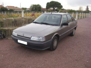 Renault 21 (L48) Седан 05.1989 - 11.1993