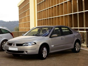 Renault Laguna (X74) Лифтбек 04.2005 - 09.2007