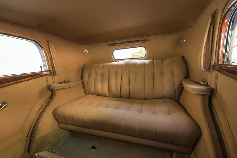 ROLLS ROYCE Phantom Phantom 3 поколение Седан, 