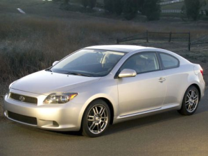 Scion tC Лифтбек 01.2004 - 12.2007