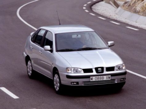 SEAT Cordoba (6K) Седан 08.1999 - 09.2002