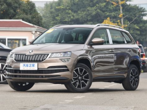 Skoda Karoq (NU7) Джип/SUV 5 дв. 05.2017 -  н.в.