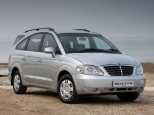 SsangYong Rodius Минивэн 09.2007 - 07.2013