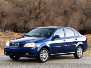 Suzuki Forenza Седан 09.2003 - 03.2005