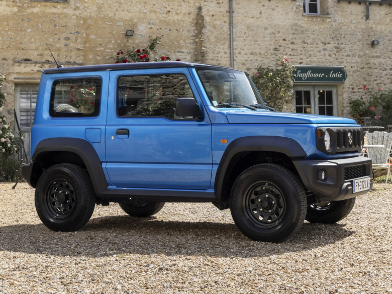 SUZUKI Jimny Jimny 4 поколение Джип/SUV 3 дв., 