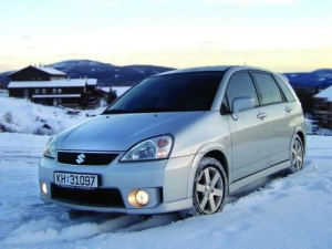 Suzuki Liana Хэтчбек 5 дв. 09.2004 - 03.2007