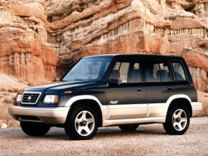 Suzuki Sidekick Джип/SUV 5 дв. 07.1990 - 01.1999