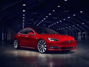 Tesla Model S Лифтбек 04.2016 - 05.2021