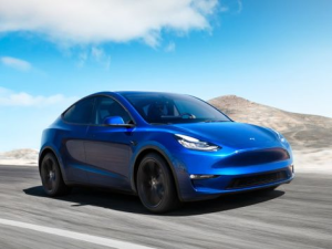 Tesla Model Y Джип/SUV 5 дв. 03.2019 - 01.2025