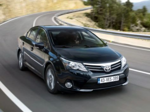 Toyota Avensis (T270) Седан 10.2011 - 07.2015