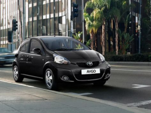 Toyota Aygo (B10) Хэтчбек 3 дв. 12.2008 - 02.2012