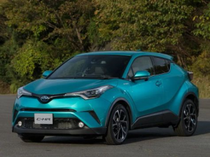 Toyota C-HR Джип/SUV 5 дв., Гибрид 03.2016 - 09.2019