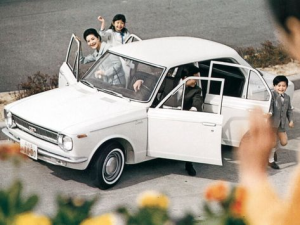 Toyota Corolla (E10) Седан 05.1967 - 01.1969