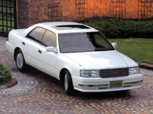 Toyota Crown (S150) Седан 07.1995 - 06.1997