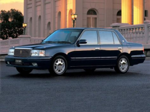 Toyota Crown (XS10) Седан, Гибрид 08.2001 - 06.2017