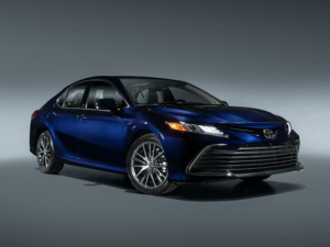 Toyota Camry (XV70) Седан, Гибрид 11.2020 - 04.2024