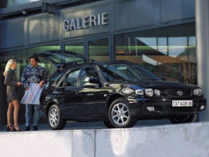 Toyota Corolla (E110) Универсал 01.1999 - 10.2001