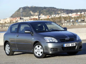 Toyota Corolla (E120) Хэтчбек 3 дв. 05.2004 - 02.2007