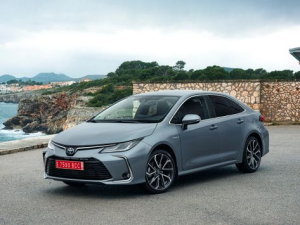 Toyota Corolla (E210) Седан, Гибрид 11.2018 - 09.2021