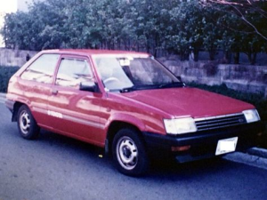 Toyota Corsa (L20) Хэтчбек 3 дв. 08.1984 - 04.1986