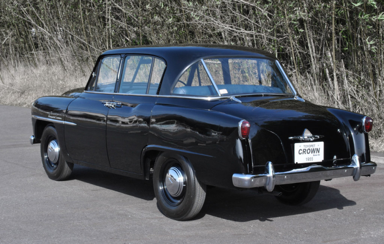 TOYOTA Crown Crown 1 поколение Седан, RS
