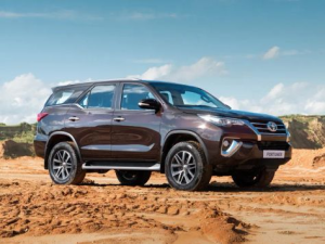 Toyota Fortuner (AN160) Джип/SUV 5 дв. 07.2015 - 07.2020