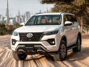 Toyota Fortuner (AN160) Джип/SUV 5 дв. 04.2020 -  н.в.