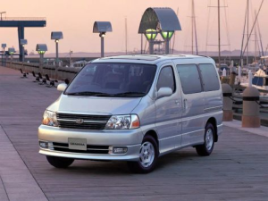 Toyota Granvia (xH10) Минивэн 08.1999 - 05.2002