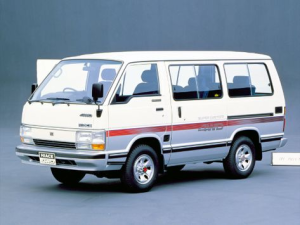 Toyota Hiace (H50) Минивэн 08.1987 - 07.1989