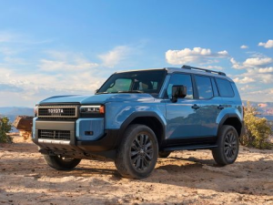Toyota Land Cruiser Prado (J250) Джип/SUV 5 дв., Гибрид 08.2023 -  н.в.