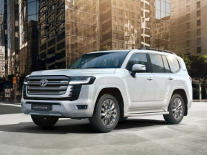 Toyota Land Cruiser (J300) Джип/SUV 5 дв. 05.2021 -  н.в.