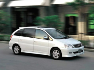 Toyota Nadia (XN10) Минивэн 04.2001 - 08.2003