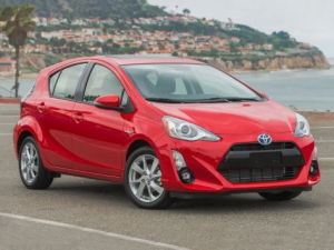 Toyota Prius C (NHP10) Хэтчбек 5 дв., Гибрид 11.2014 - 06.2017