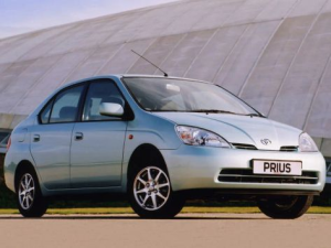 Toyota Prius (XW11) Седан, Гибрид 05.2000 - 08.2003