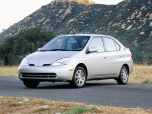 Toyota Prius (XW11) Седан, Гибрид 05.2000 - 08.2003