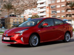 Toyota Prius (XW50) Лифтбек, Гибрид 09.2015 - 11.2018