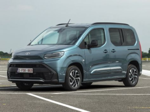 Toyota Proace City Минивэн 11.2023 -  н.в.