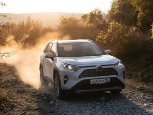 Toyota RAV4 (XA50) Джип/SUV 5 дв. 03.2018 -  н.в.