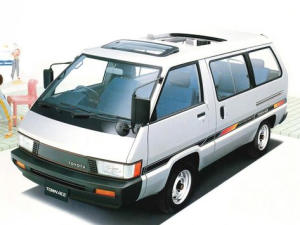 Toyota Town Ace (R20) Минивэн 11.1982 - 07.1985
