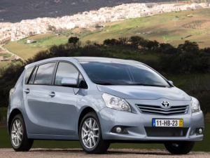 Toyota Verso (R20) Минивэн 03.2009 - 11.2012