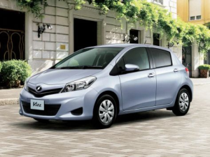Toyota Vitz (XP130) Хэтчбек 5 дв. 12.2010 - 03.2014
