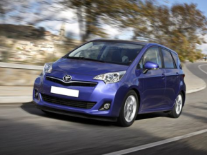 Toyota Verso-S (P120) Хэтчбек 5 дв. 11.2010 - 05.2014
